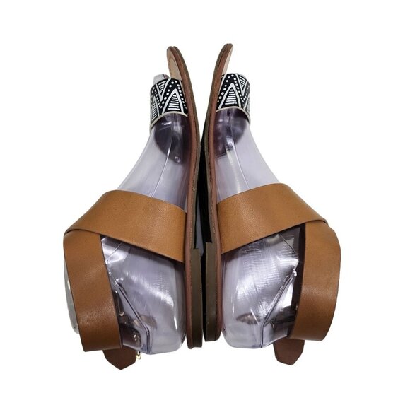 Indigo Rd. Women's Devin Flat Sandal Size 7 Atec Design with Feather Charm - Picture 6 of 11